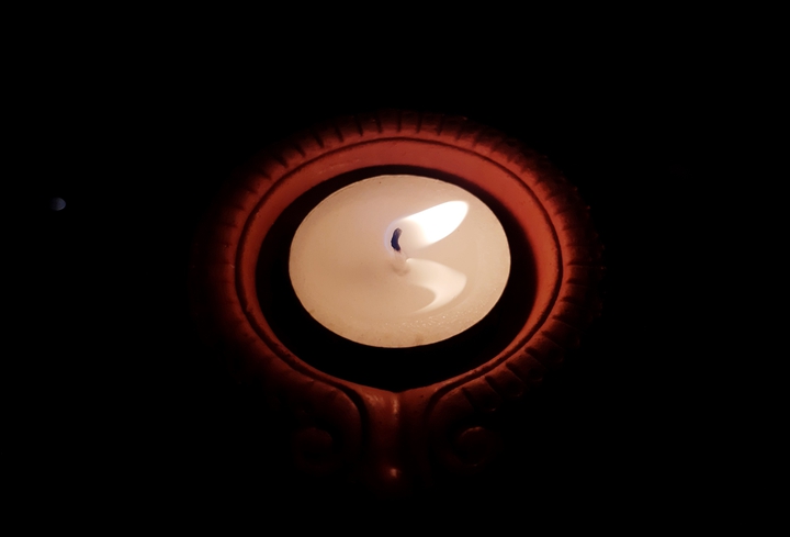 Diya ?