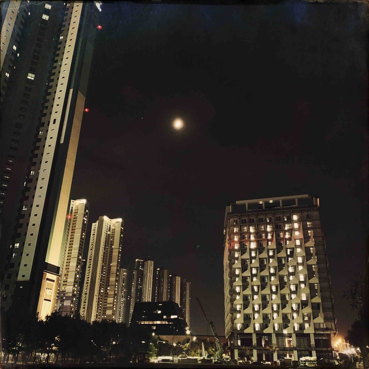 city moon