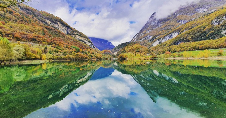 Lake of Tenno