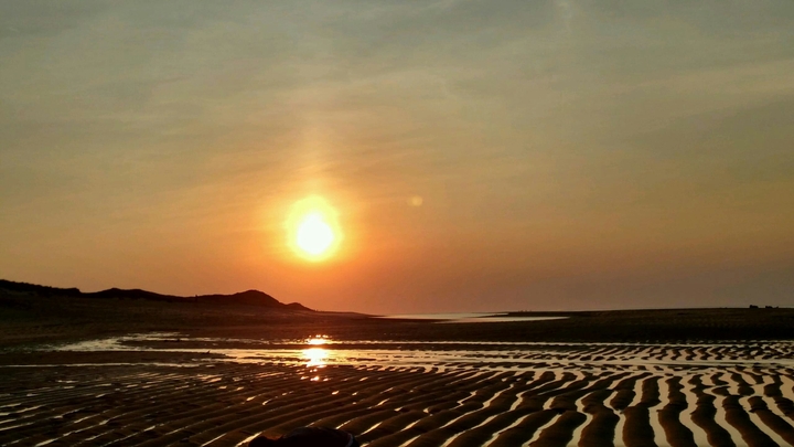 Sun Set Reflects