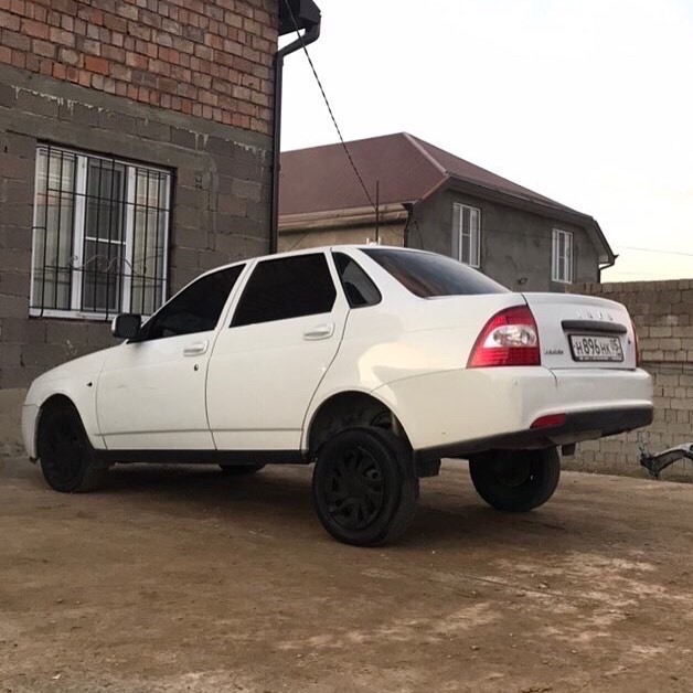 lada priora