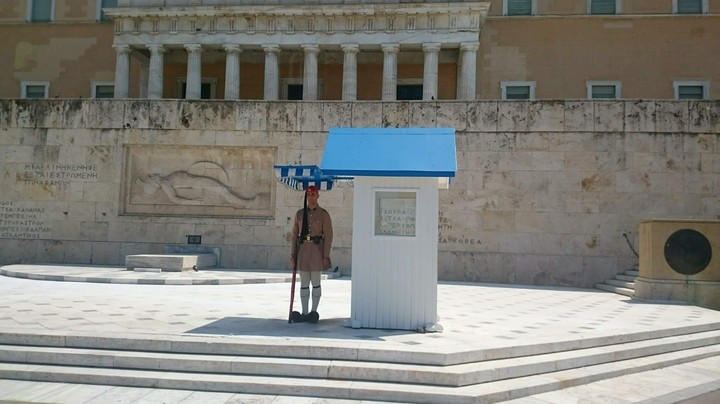 SOLDIER GUARDING GREEK PARLIAMENT