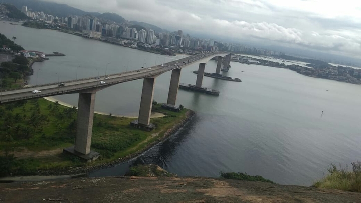 ponte vitória