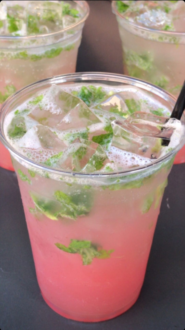 cool mojito drink
