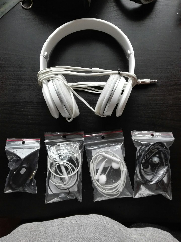 Music dealer