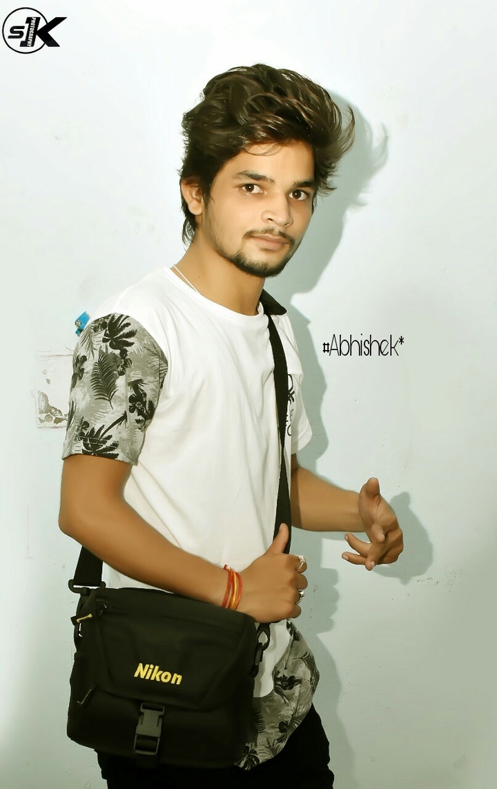 Model Abhishek