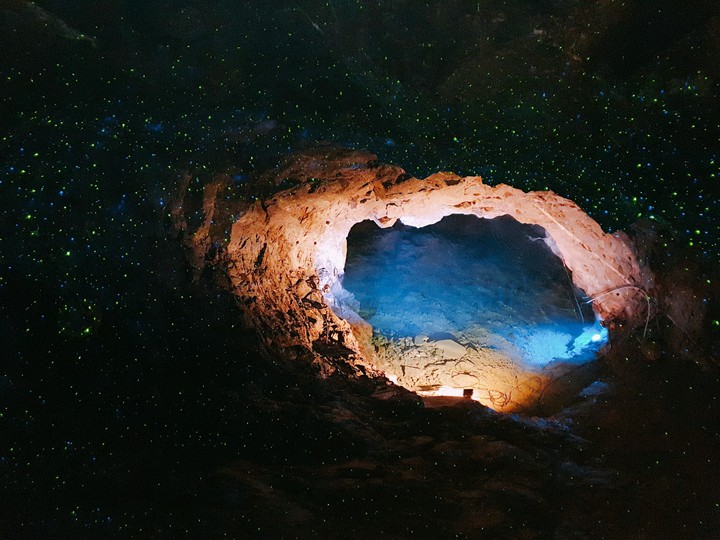cave
