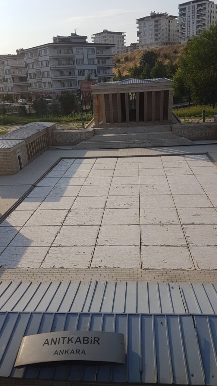 Minnak Anıtkabir