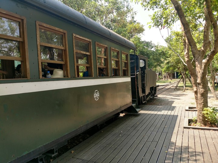 passengers train