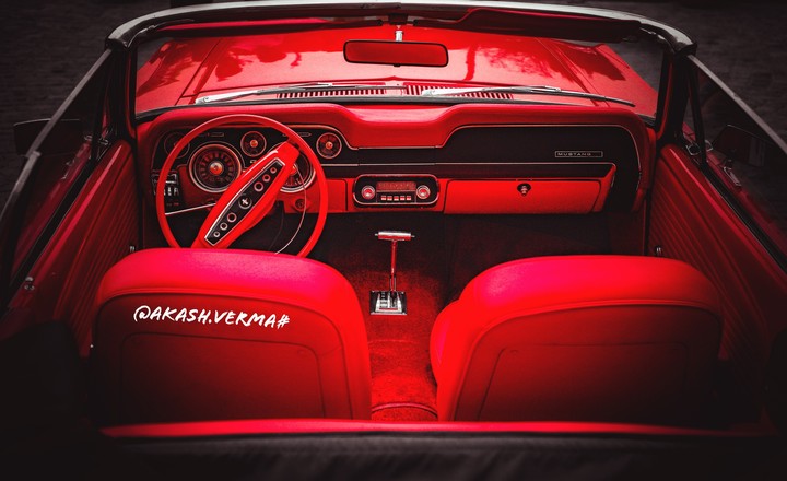 vintage Mustang