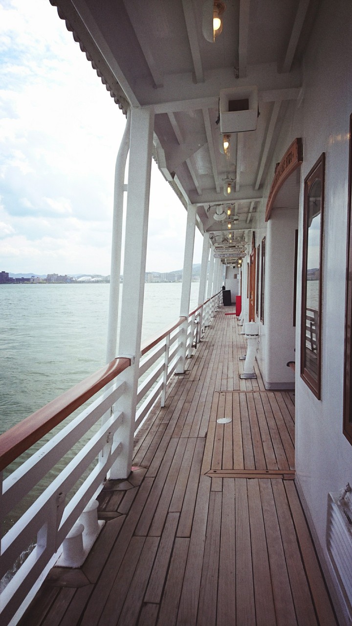 cruise
