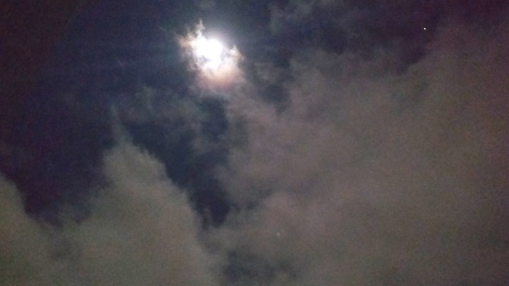 pretty moon