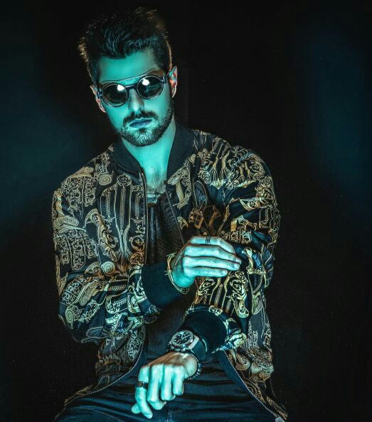 dj