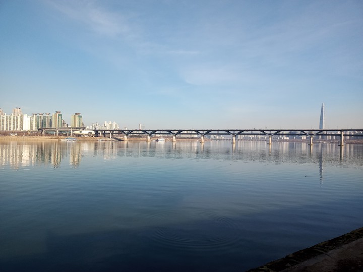 Cheongdam Bridge, Han River, Seoul