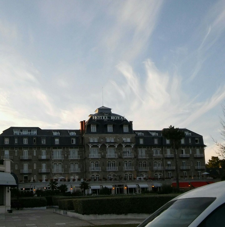 hotel royal