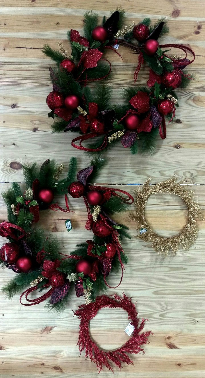 decorations