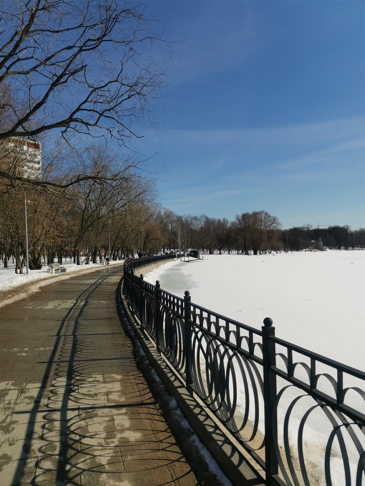 Весна
