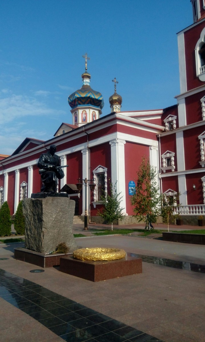 солдат