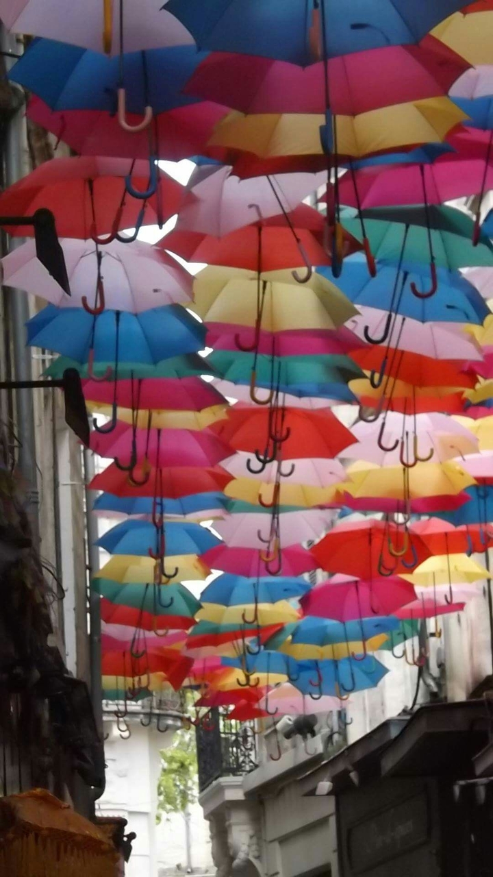 Joyful umbrella