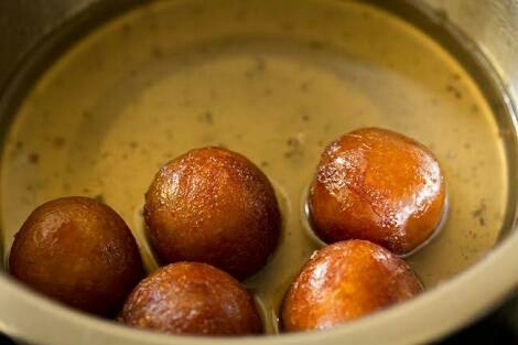 gulab jamun