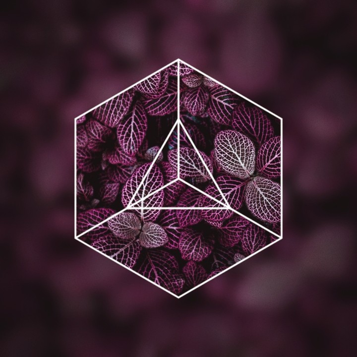 ∆