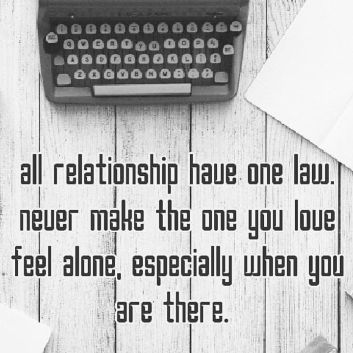blackNwhitequotes