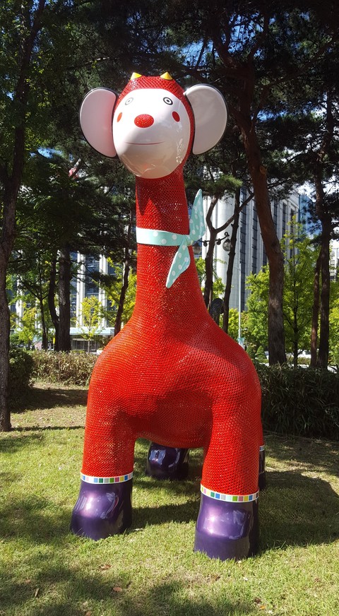 giraffe