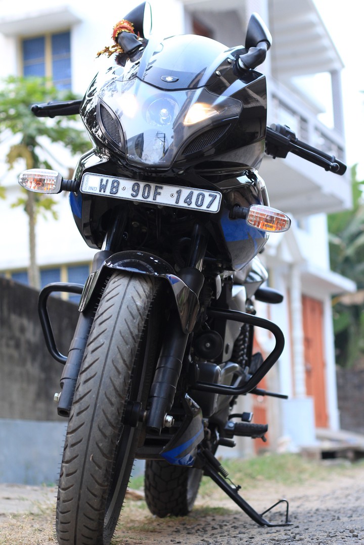 pulsar200f