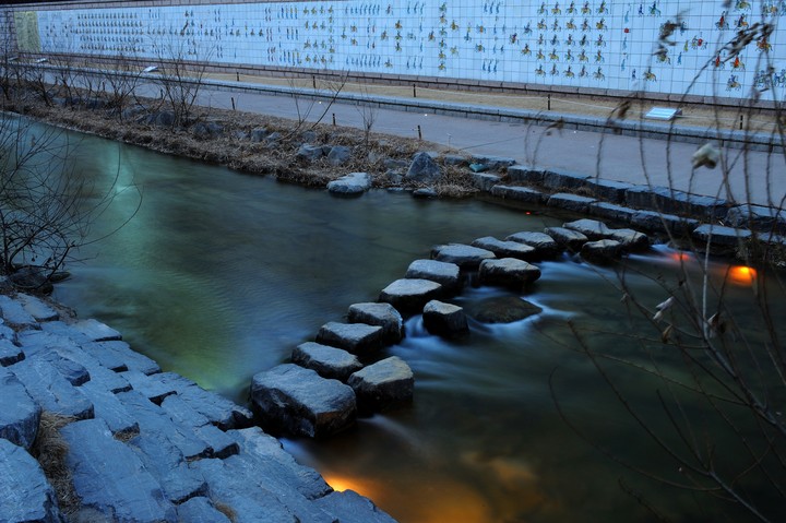 Cheonggyecheon Stream