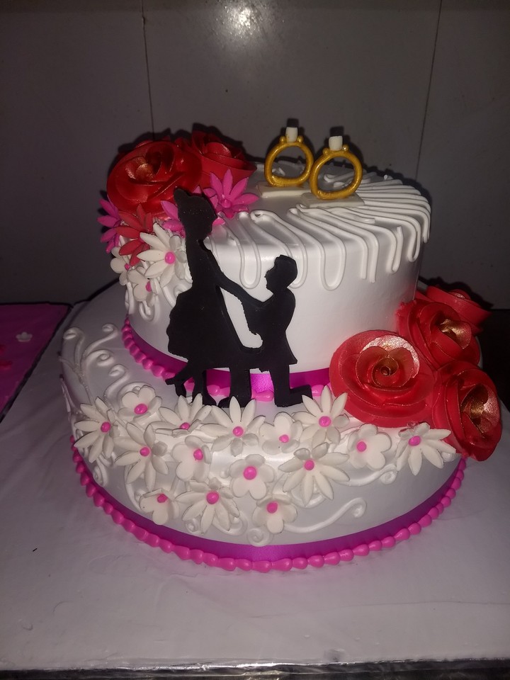 Engagement cake
