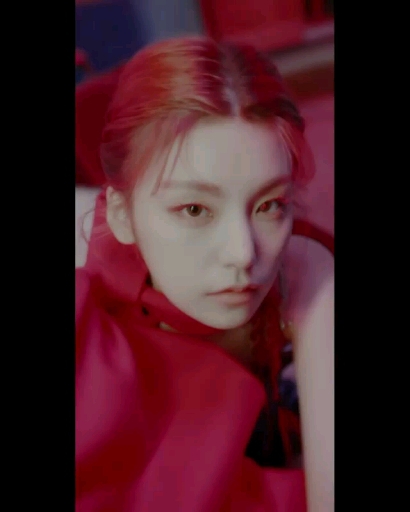 guess who_itzy_new comeback