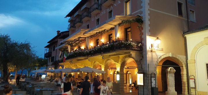 Hotel in Torri del Benaco