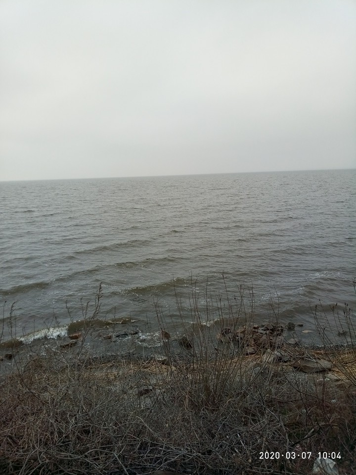 вода