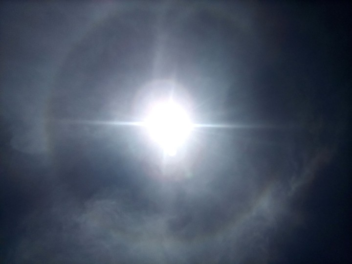 A halo around the sun