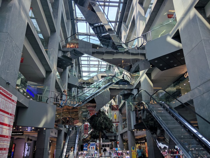 Passage in Dnipro, Ukraine.Mall.