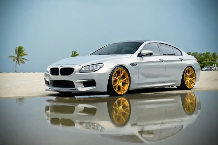 BMW M6
