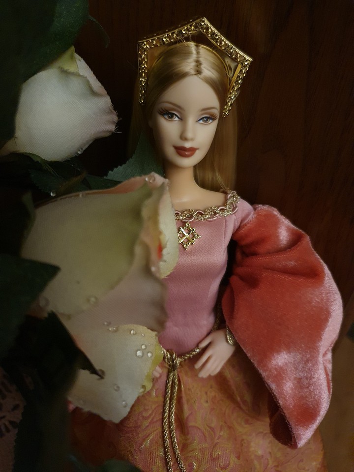 Barbie doll of England