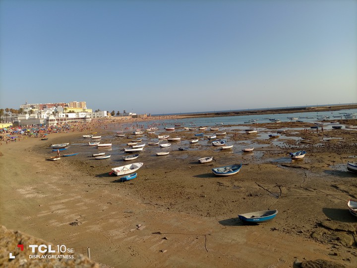 Barquitas en La Caleta Cadiz