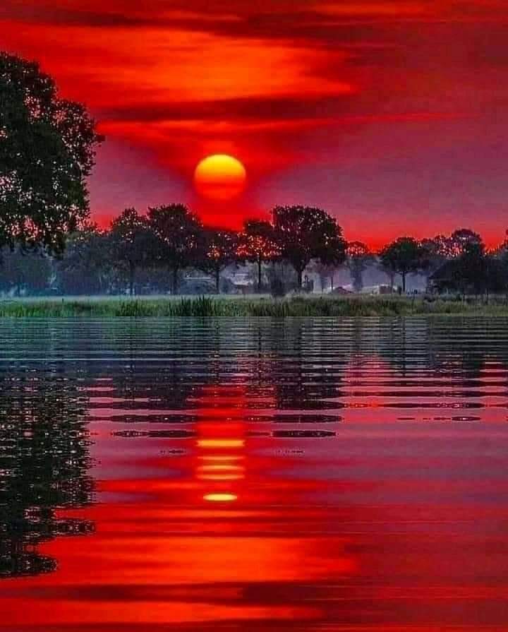 Red Sky At Night ❤