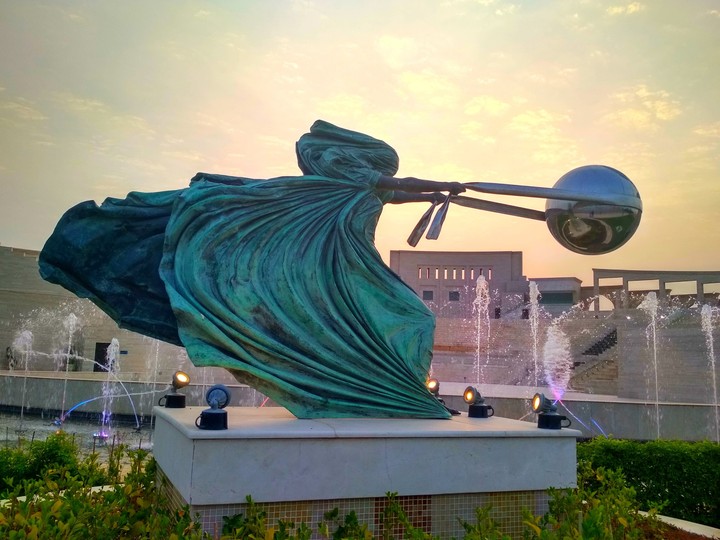sculpture