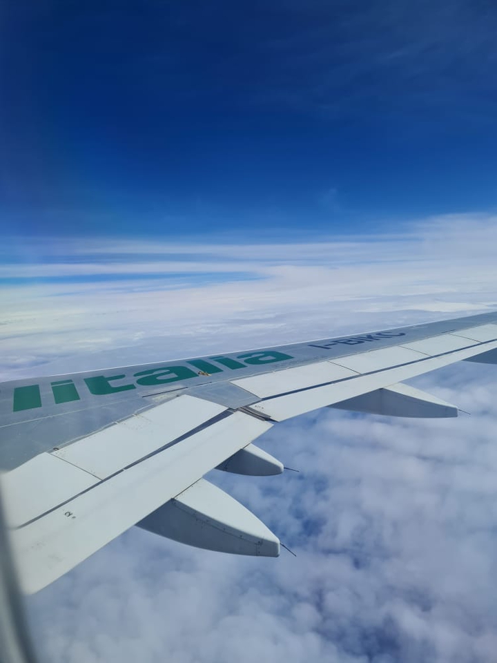 airplane