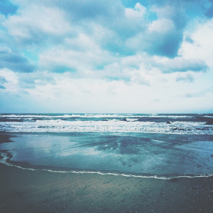 море