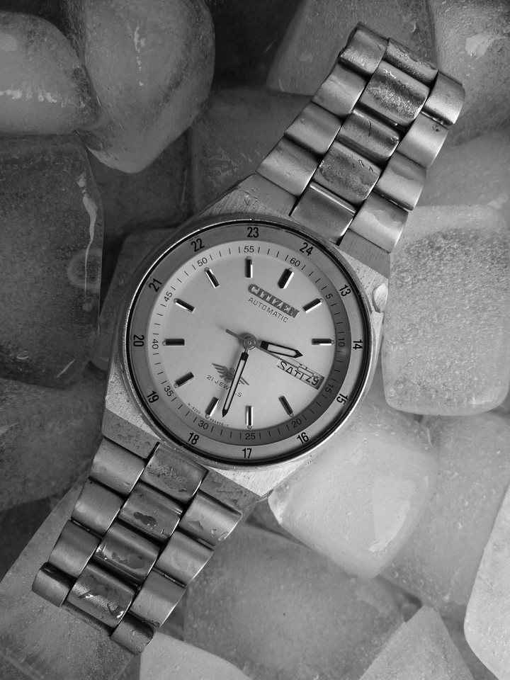 Watch & Ice.