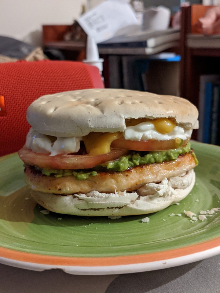 Chilean chicken burguer