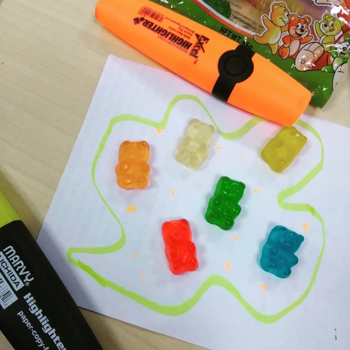 Art with Gummy Bears