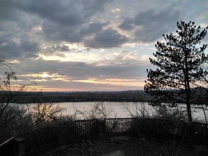 nature sunset island Ukraine
