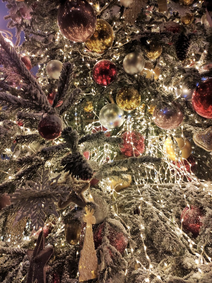 Christmas is comin'