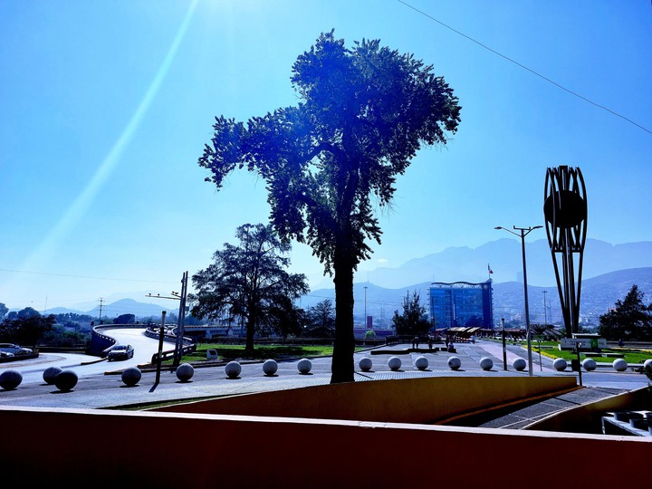 vista hacia el sur área Monterrey centro, nuevo León México