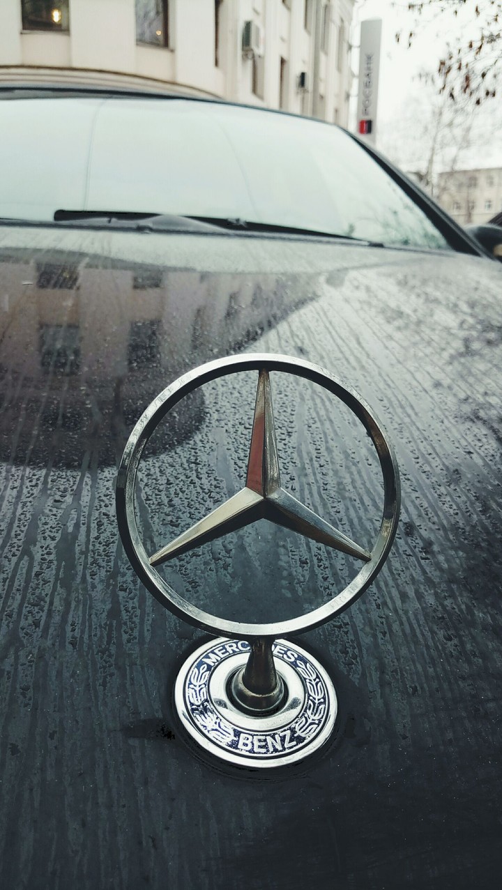 Mercedes-benz s500