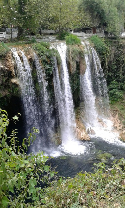 şelale